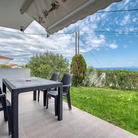 Apartament Sea View Garden Luxury By μρs