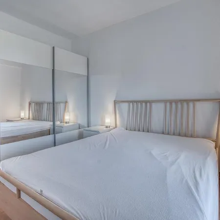 Apartament Sea View Garden Luxury By μρs *